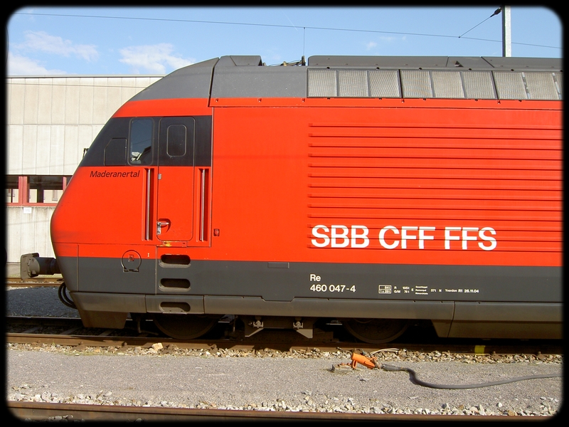 006} Re 460 047-4 (Maderanertal).jpg