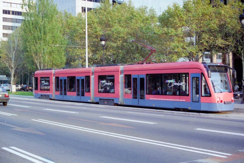 C106-007.jpg