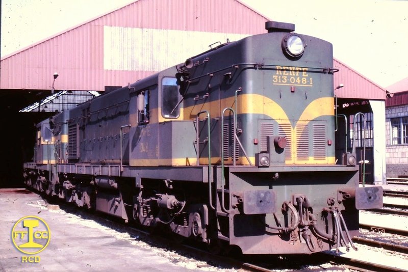 313.048 - Locomotora diesel S_313_1.jpg