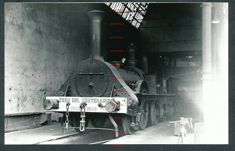 locomotora del centenario  atocha 22-4-65.jpg