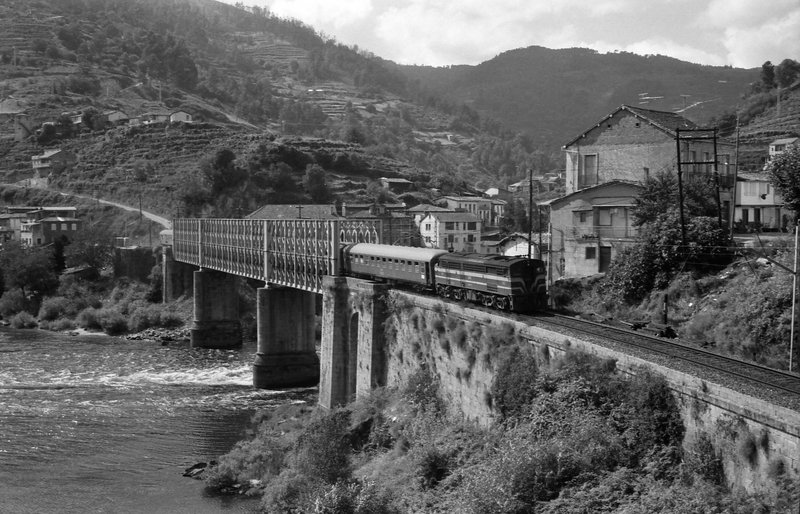 1813-Shangai-Peares-puente-TMV09.jpg
