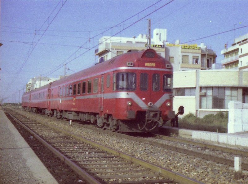 autE432bn.jpg
