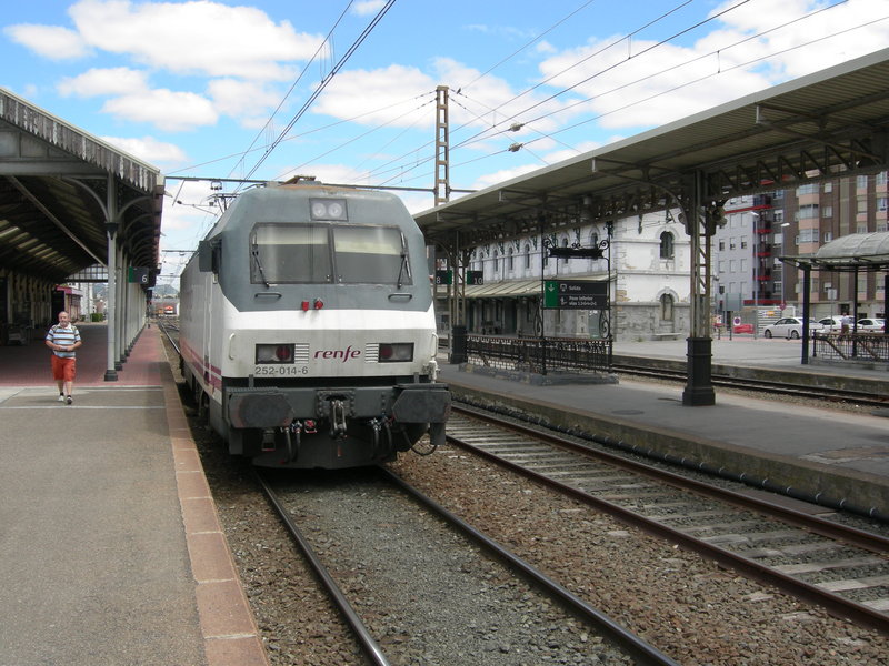 DSCN5985.JPG