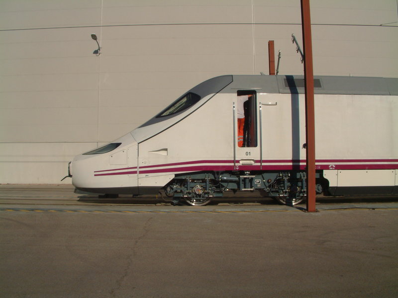 TALGO 250 14 (Las Matas  18-09-2006).JPG