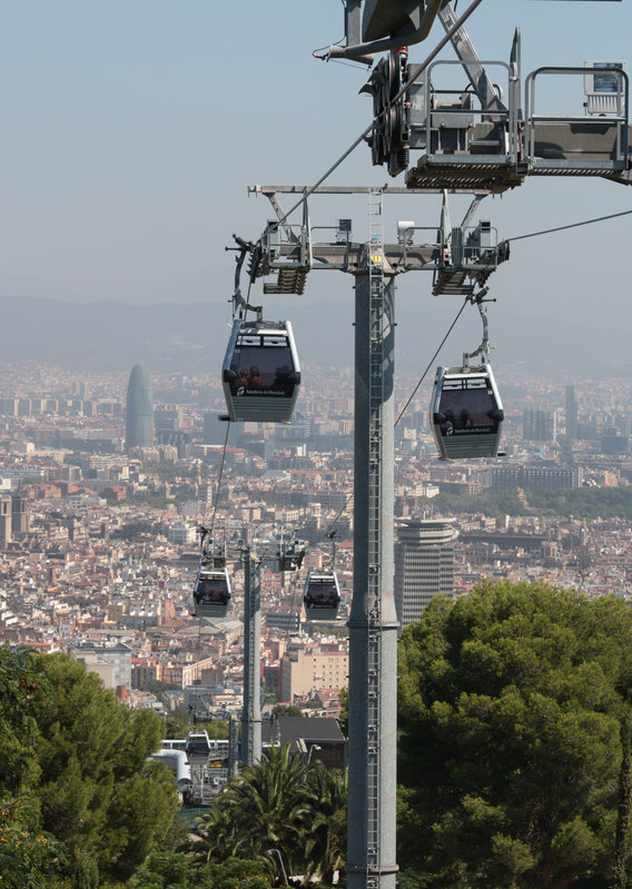 Barcelona_August_2014_-_Seilbahn_de_Montjuic_003.jpg