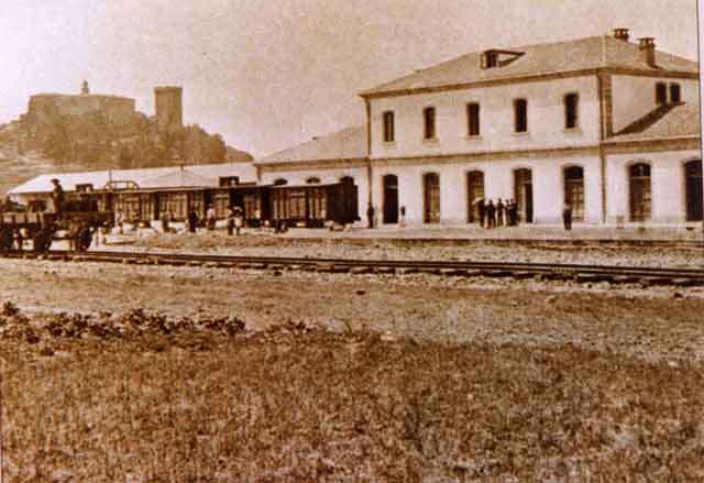Estación de Monforte 01.jpg