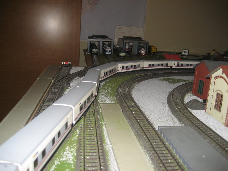 MAQUETA TRENES 2020 149.JPG