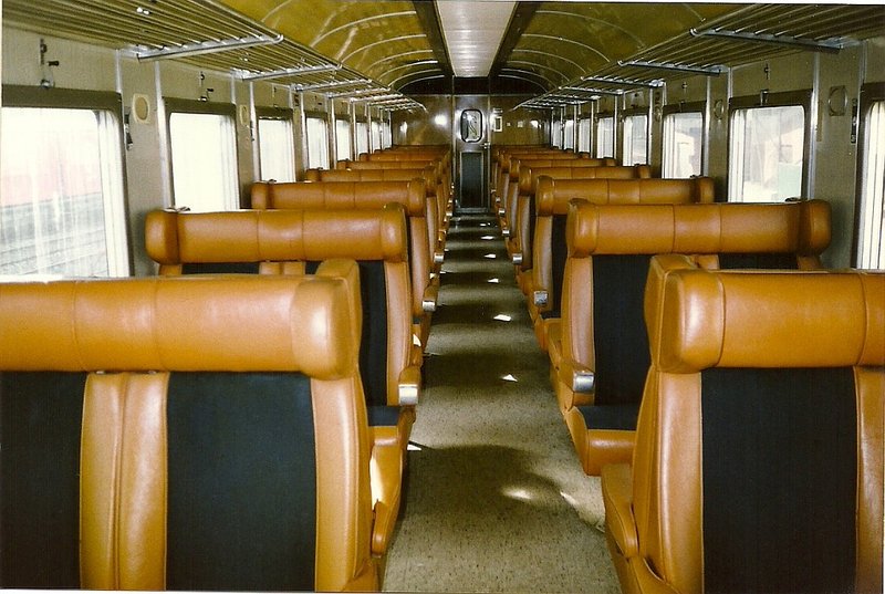 9736interior.jpg