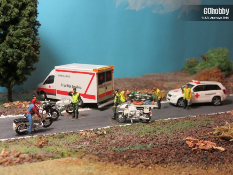 Miniaturas-coches-escala-1-87-Vehiculos-emergencia-13-768x576.jpg