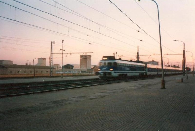 025.JPG