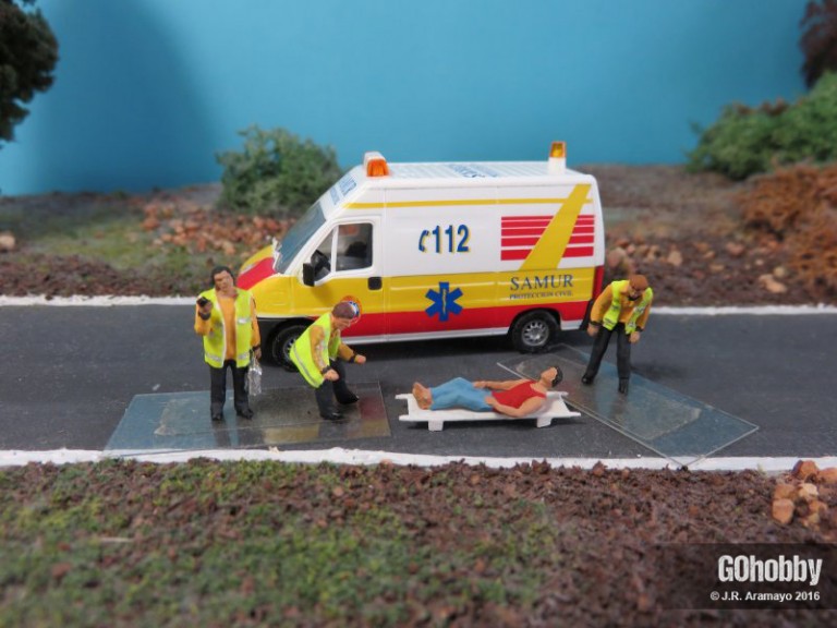 Miniaturas-coches-1-87-vehiculos-sanitarios-9-768x576_002.jpg