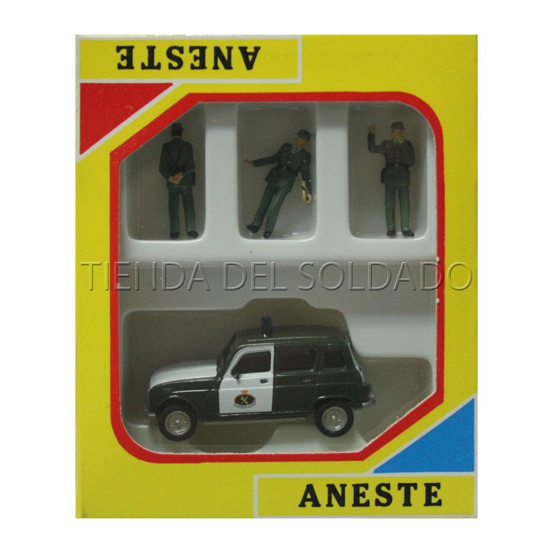 003_renault-4l-guardia-civil-trafico-aneste4274.jpg