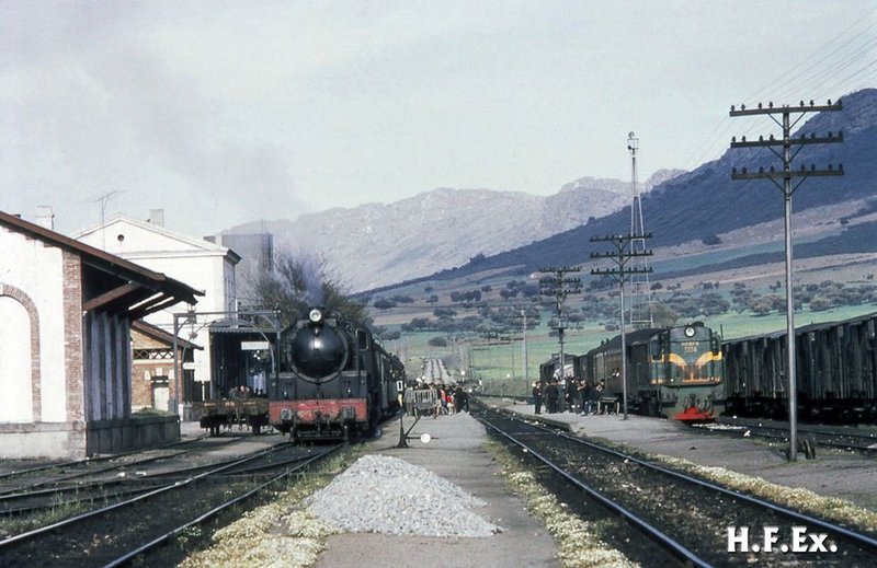 Foto Peter W Gray 15 abril 1968 Colección Historia del Ferrocarril en Extremadura.jpg