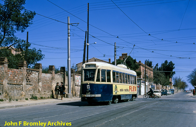 El 1117 en línea 75. 1966.jpg