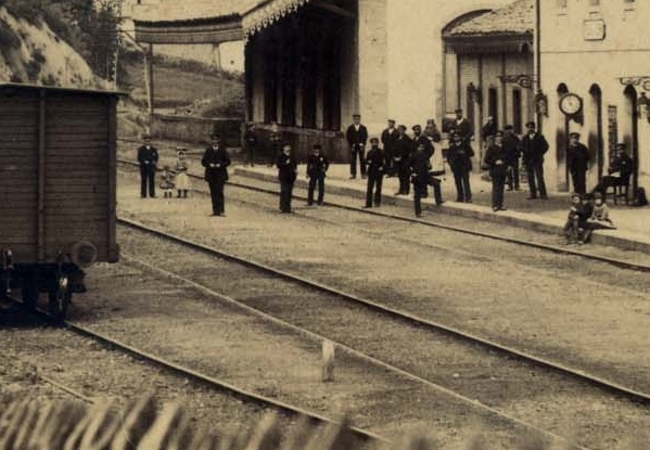 1 Pola de Lena 1887.jpg