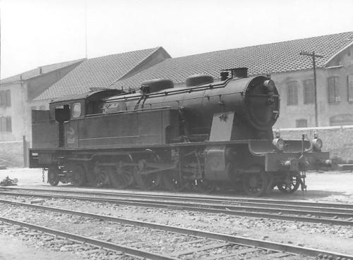 RENFE Spanish Railways Steam 242 0268 Castellon 1963.jpg