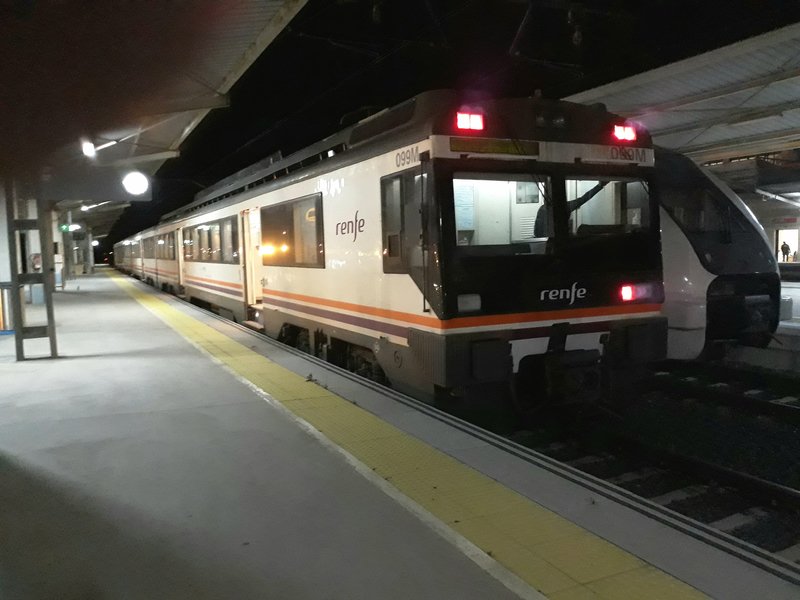 UT. 470-099 Valencia-C.Real N°18027 en C.Real.jpg