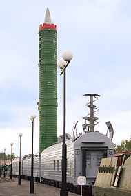 190px-RT-23_ICBM_complex_in_Saint_Petersburg_museum.jpg