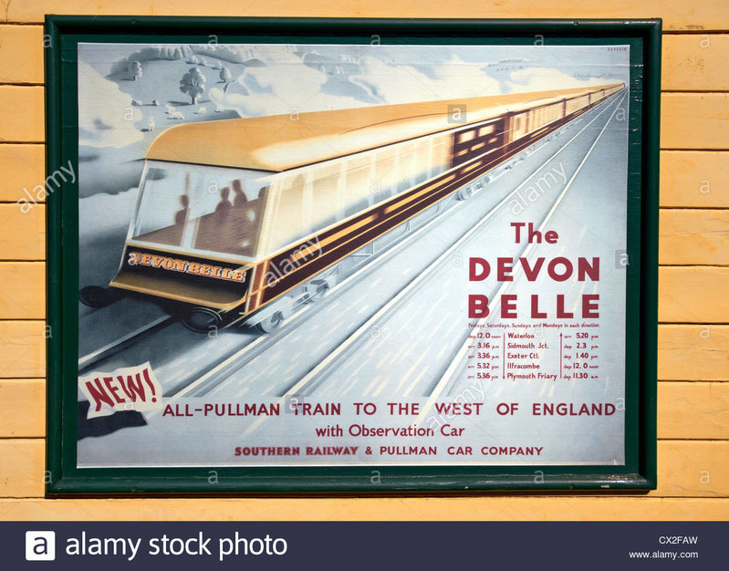 copias-de-ferrocarril-sur-carteles-desde-el-1930-en-la-pared-de-una-estacion-de-la-era-de-vapor-preservadas-cx2faw.jpg