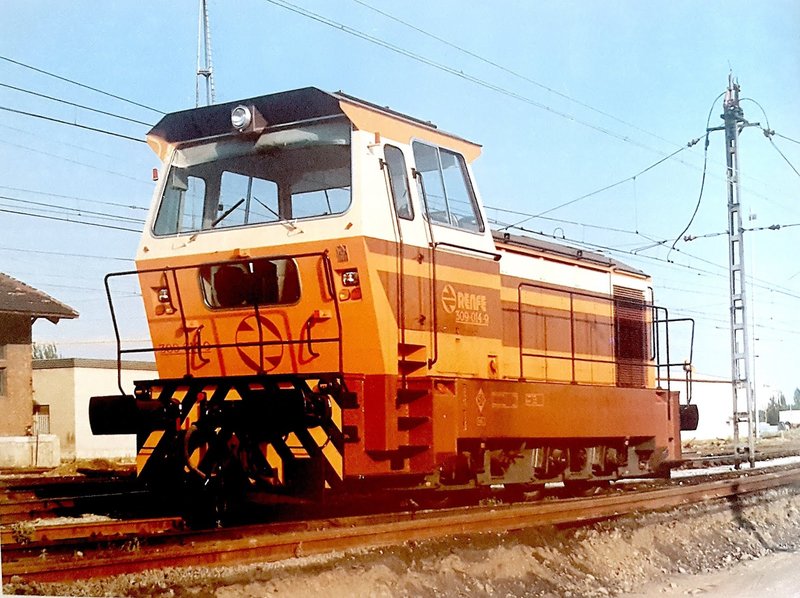 309-014 1987 León Pluis Laborda CARRIL.jpg