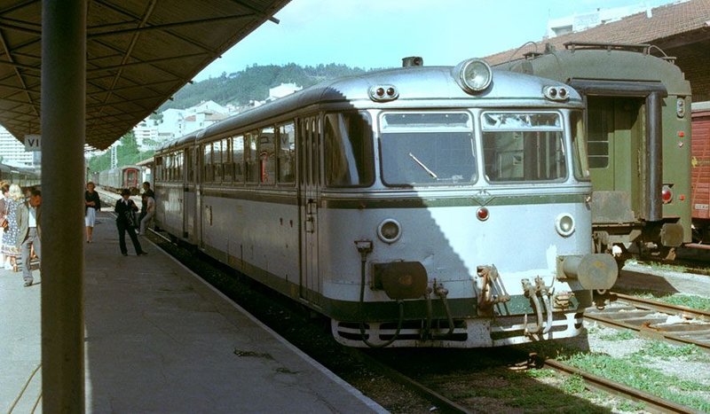 Ferrobus apartavacas.jpg