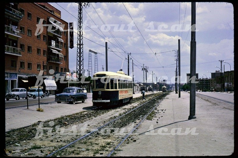 El 1069 en línea 5 en junio del 65.jpg