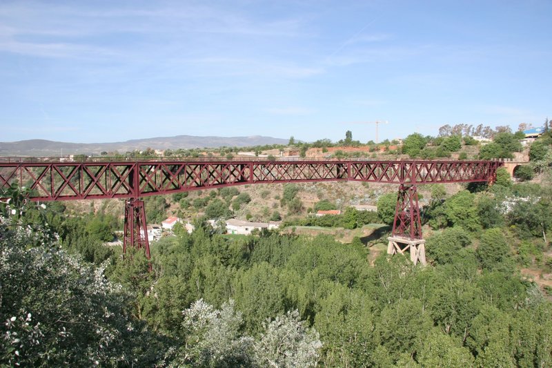 A114C41908-Puente_metalico_en_Durcal.jpg