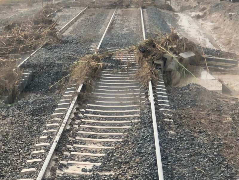 4739-242-la-linea-tren-madrid-cuenca-se-suspende-temporalmente-tormentas.jpg