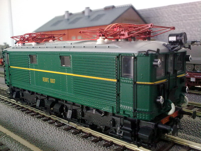 281-007.jpg