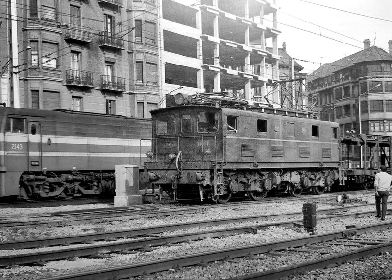 30029.jpg