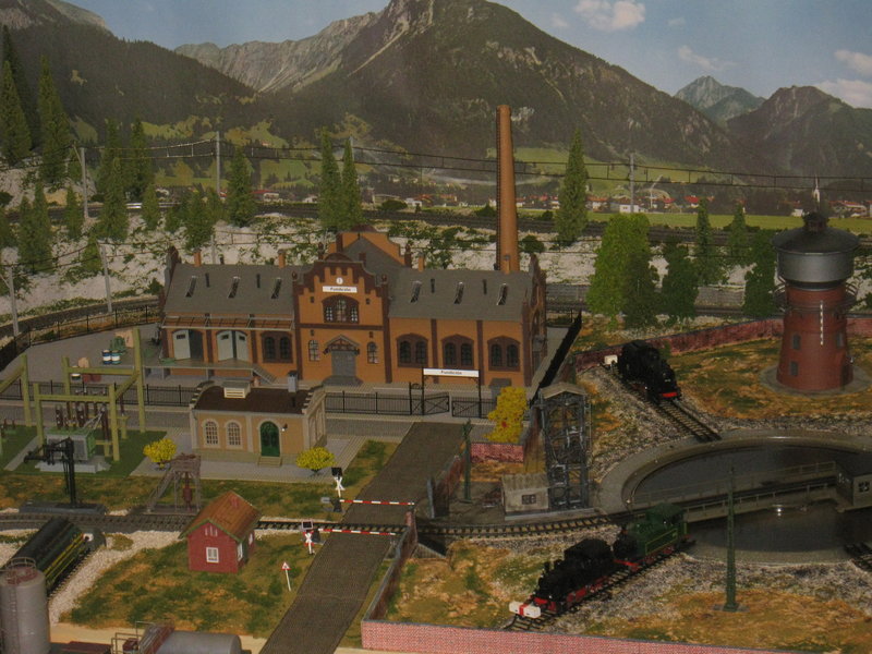 Maq. Tren (1635).jpg