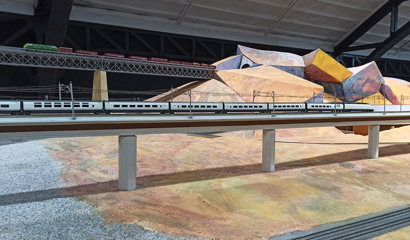 Maqueta milenio_1.jpg