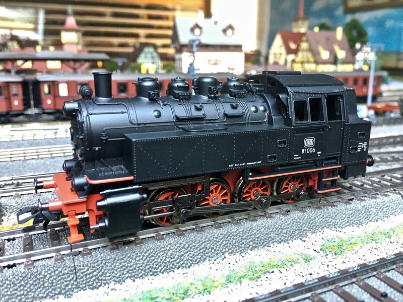 Märklin 29322 BR81.jpg