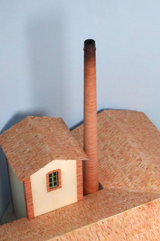 1175_chimenea_en_maqueta.jpg