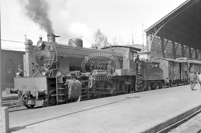 79100 RENFE Spanish Railways Steam Locomotive Class 230 230 2065  at Delicias in 1966 - 25-03-1966 - Lawrie Marshall.jpg