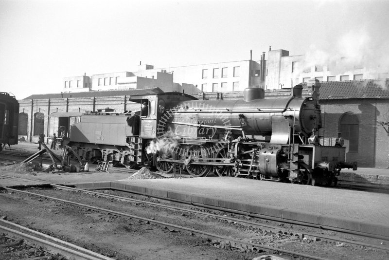 63006 RENFE Spanish Railways Steam Locomotive Class 230 230 2067  at Madrid Delicias in 1965 - 29-03-1965 - Lawrie Marshall.jpg