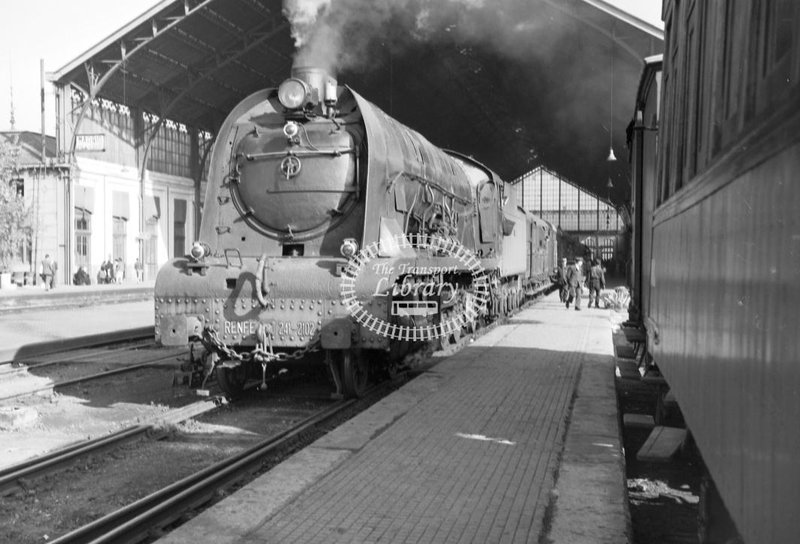 42248 RENFE Spanish Railways Steam Locomotive Class 241 241 2102  at Madrid Delicias in 1962 - 24-05-1962 - Lawrie Marshall.jpg