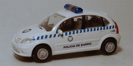 RIETZE_51160_CITROENC3_POLICIA_BARRIO.jpg