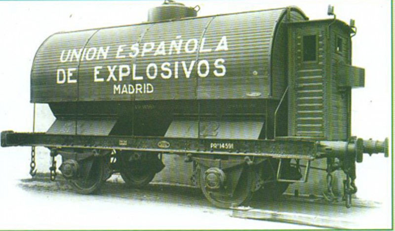 Cisterna explosivos.jpg