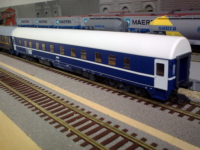 vagon ROCO-PS-44840-1.jpg