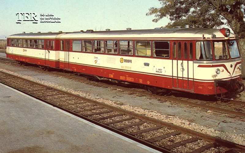 Ferrobus Estrella 591-mundial España 82.jpg