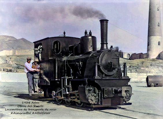 construccion del puerto de Adra (Almería).jpg