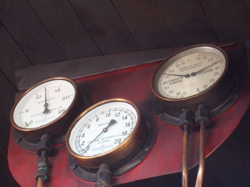 2010-10-17  140-2054 318.jpg