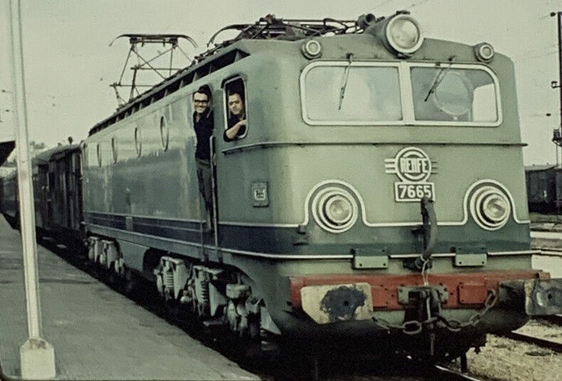 160051.jpg