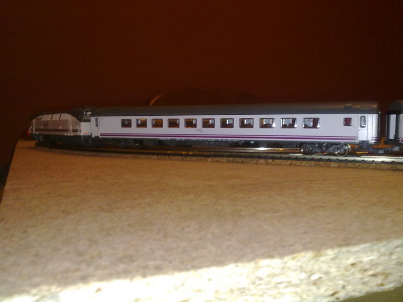 29102010198.jpg