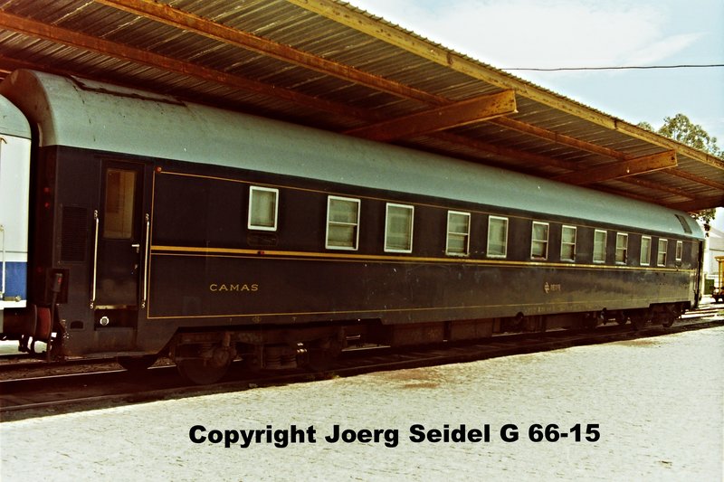 YF Renfe azul.jpg
