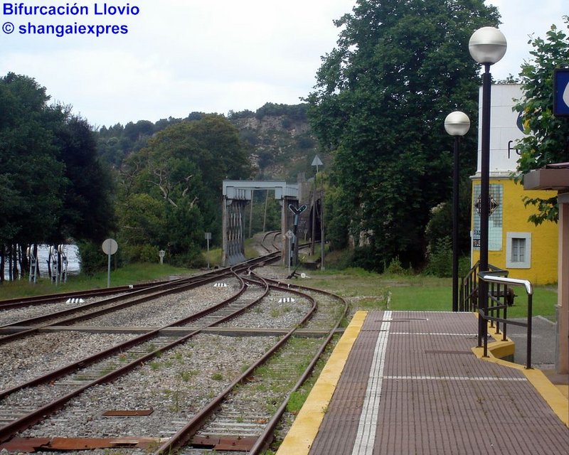 Bifurcación Puerto Ribadesella.JPG