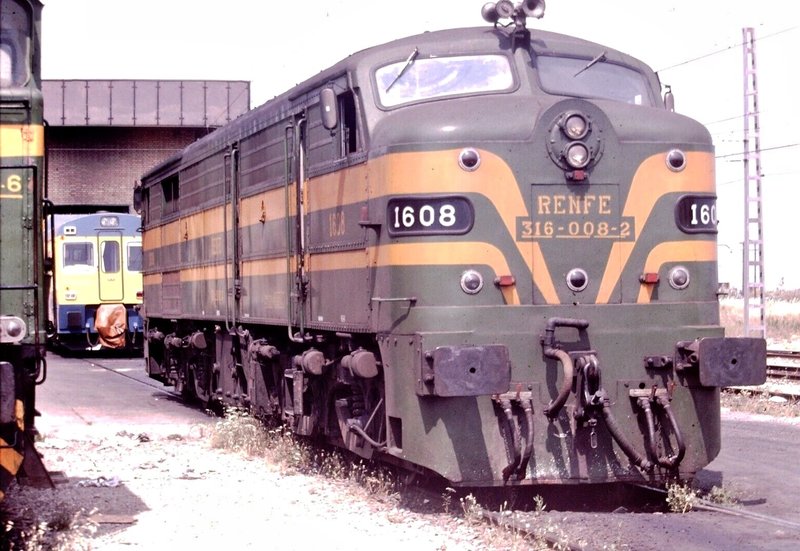 190052.jpg