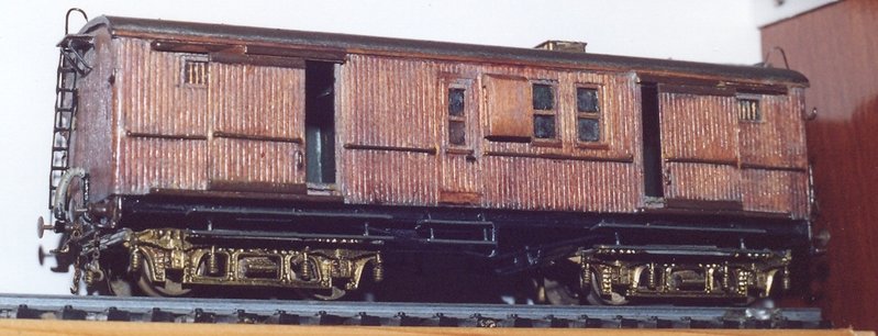 FurgonMadera_FotoRailforofo.jpg