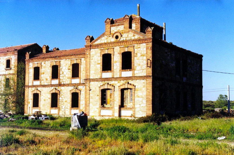 0980-N astorga-San Andrés. Edificio de la Dirección. 20-05-2001..jpg
